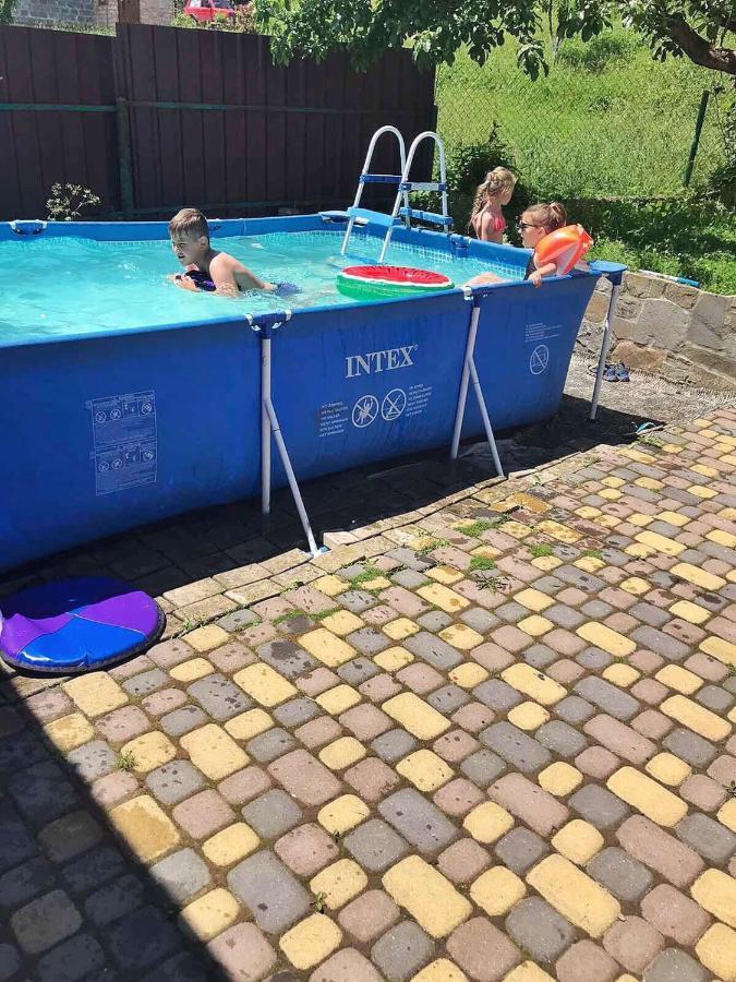 Тіна Hotel Slavske Buitenkant foto